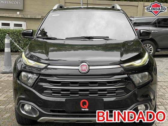 FIAT TORO 2.0 16V TURBO DIESEL VOLCANO 4WD AT9 FIAT TORO 2.0 16V TURBO DIESEL VOLCANO 4WD AT9